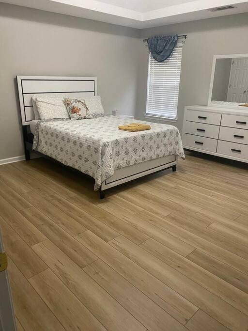 Castle Comfort Ellenwood Exterior foto